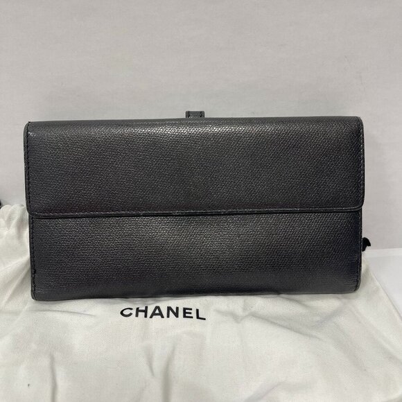 Chanel Series 10 Grained Calfskin CC Button Long Wallet - Black - Preowned
